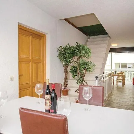 Iovo Apartment Trogir