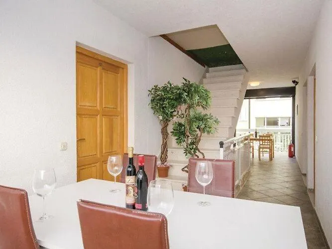 Iovo Apartment Trogir